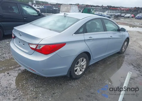 2013 Hyundai Sonata Gls z USA, uszkodzony, nr VIN 5NPEB4ACXDH745606